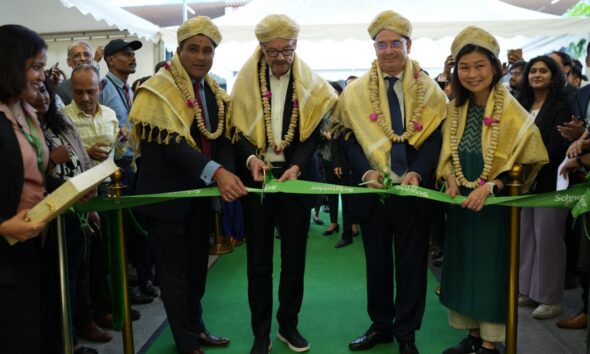 R to L Deepak Sharma Greater India MD CEO Peter Herweck CEO Thierry Berthelot Consul General of France Chris Leong CMO at Schneider Electric campus launch in Bengaluru